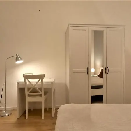 Quiet And Private Studio In The Center *